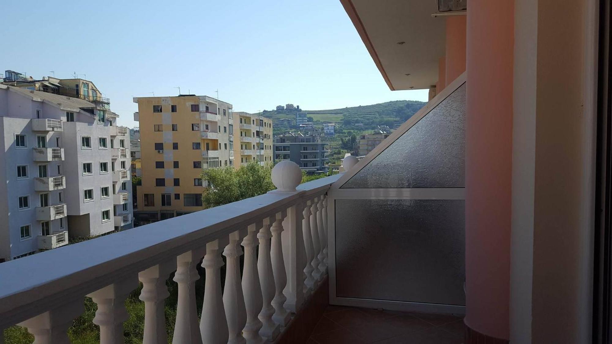 Nuovo Sun Golem Hotell Golem  Exteriör bild