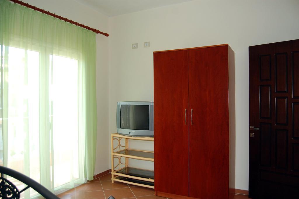 Nuovo Sun Golem Hotell Golem  Exteriör bild